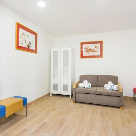Lovely Studio - 2p - مالاكوف