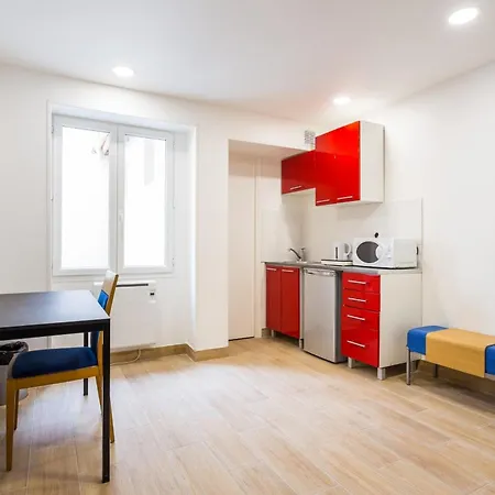 شقة Lovely Studio - 2p - *